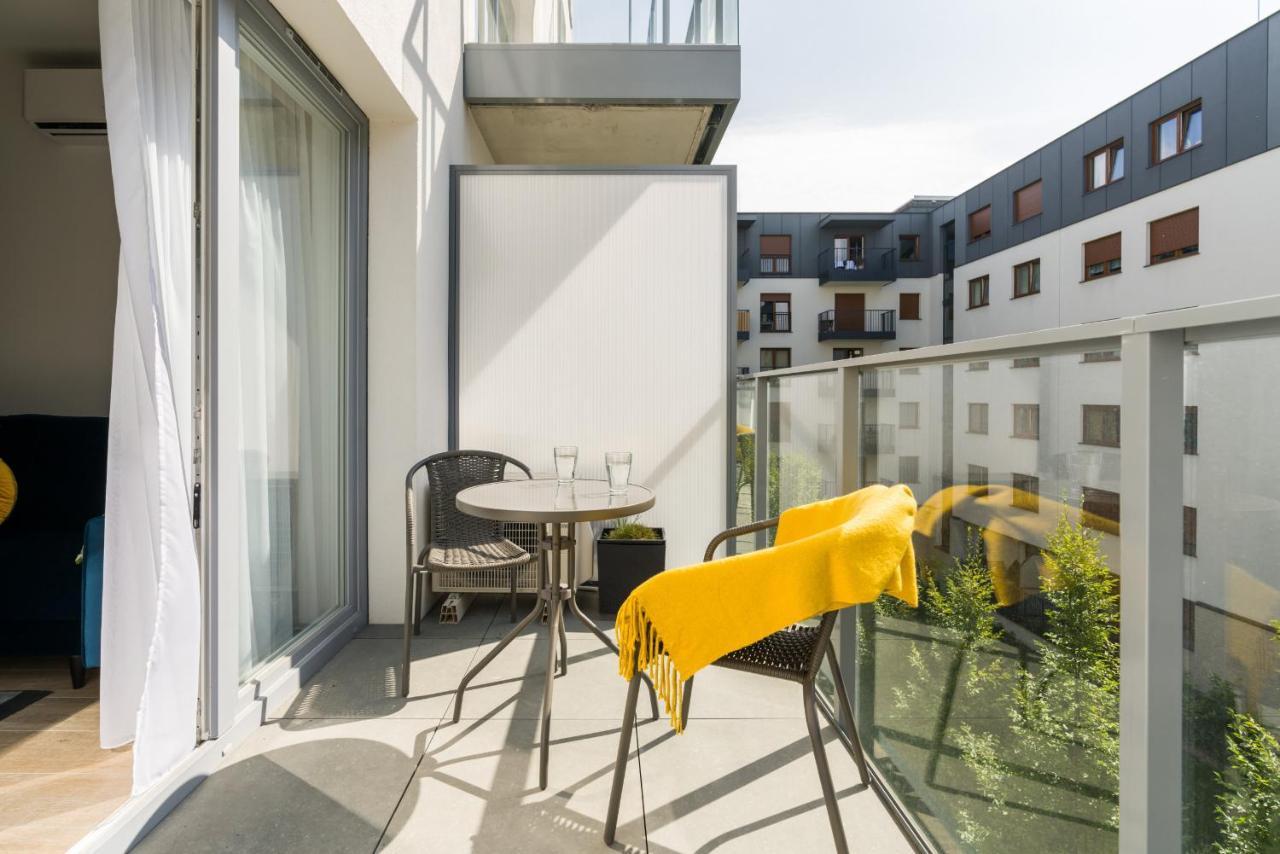 Niedzialkowskiego 25 Apartments Stary Browar City Center By Renters Prestige Poznań Esterno foto